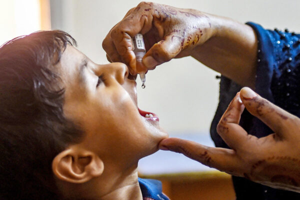 parents-in-pakistan-could-face-prison-time-for-not-vaccinating-their-kids-against-polio
