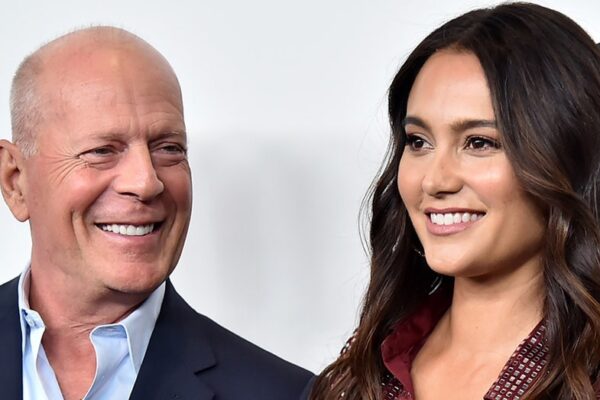 bruce-willis’-wife-emma-heming-struggles-with-‘guilt’-as-she-deals-with-his-dementia-diagnosis