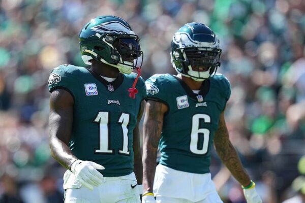 eagles-stars-dish-on-coaching-staff,-speculation-of-drama-in-locker-room