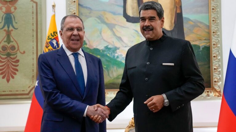 russian-foreign-minister-visits-venezuela,-reaffirming-support-for-maduro-regime