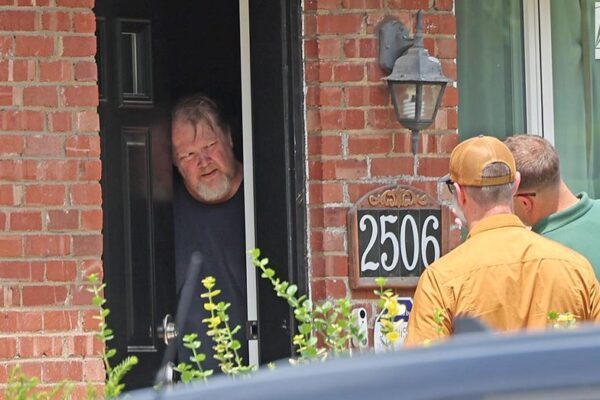pa-investigators-visit-trump-shooter-thomas-crooks’-home-sunday-for-over-an-hour